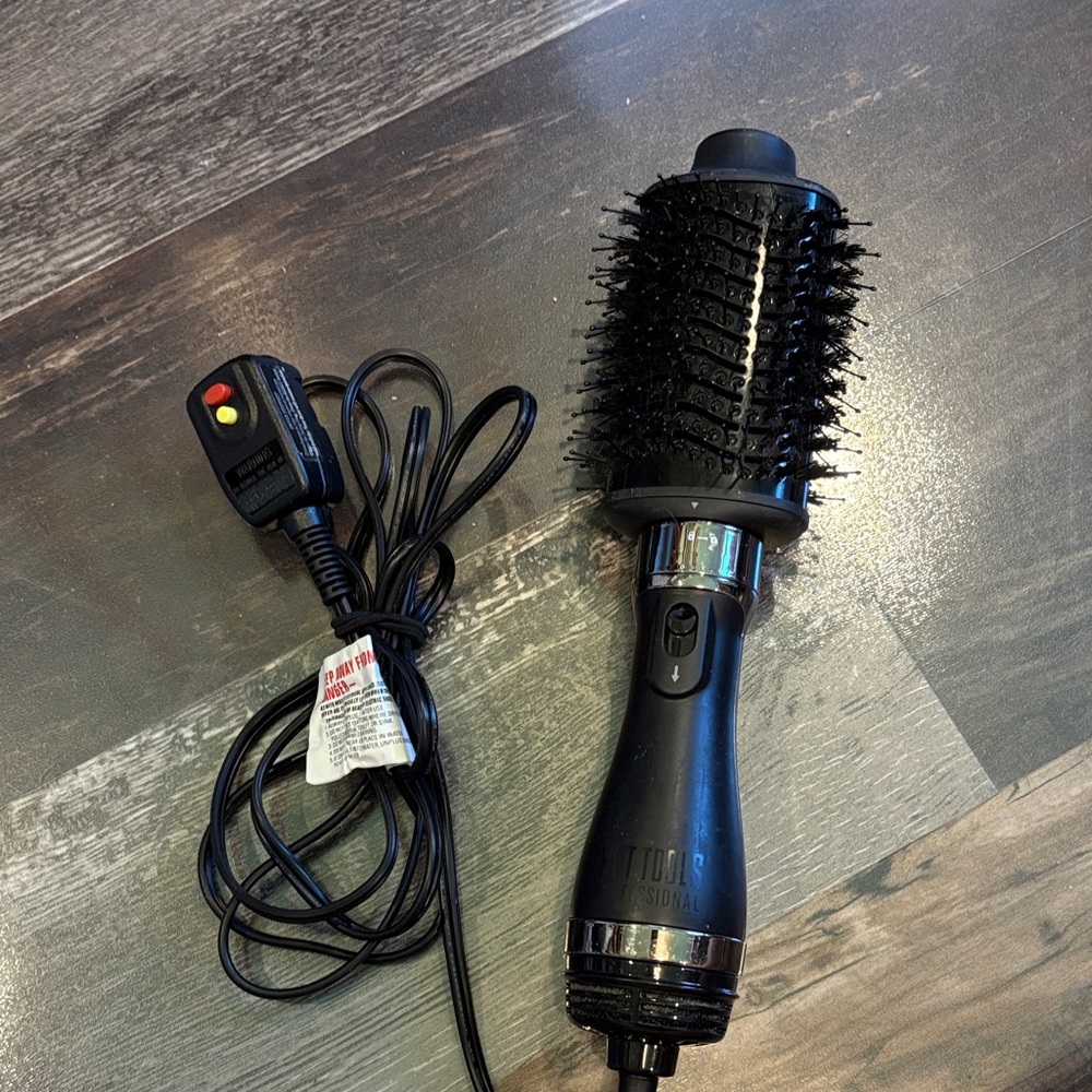 Hot Tools Air Brush Model HT1091BG